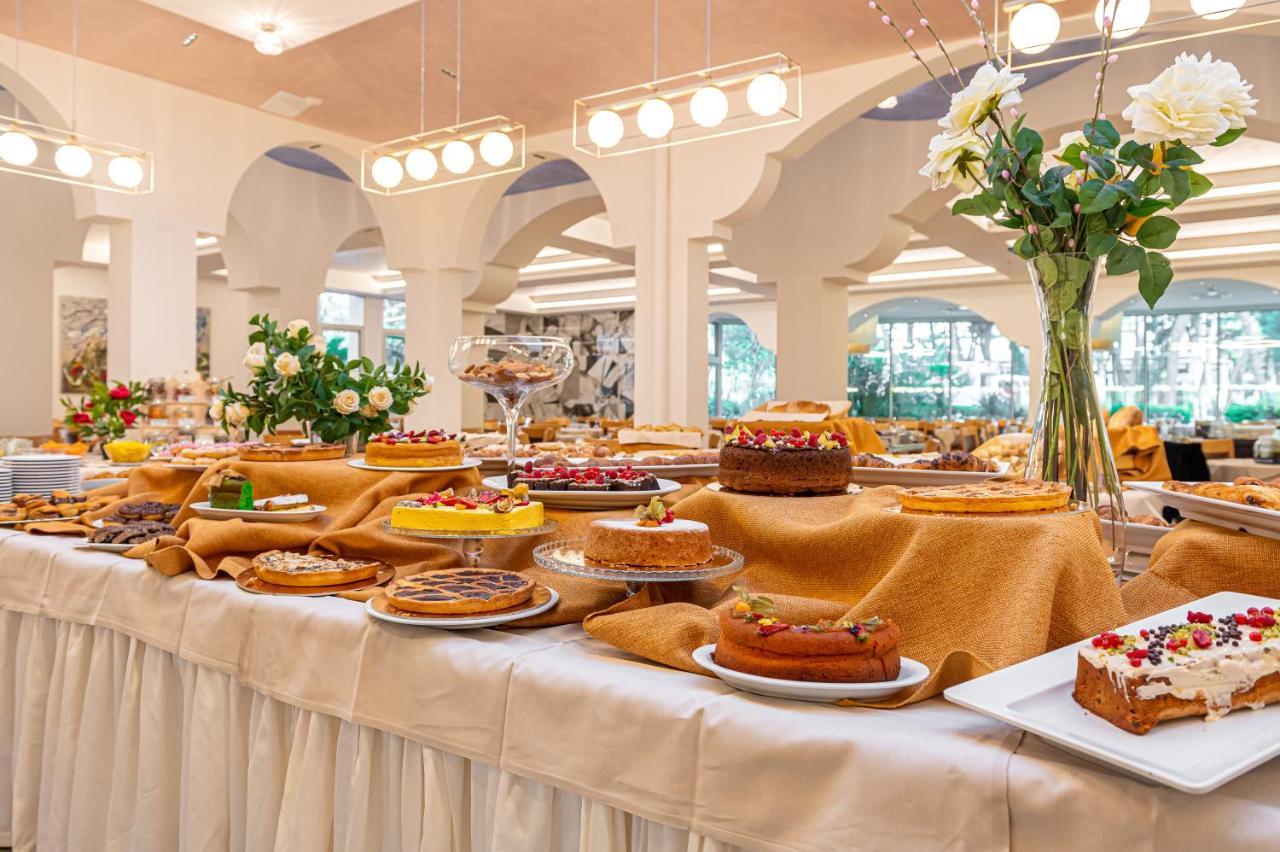 Hotel Adria Морской Милан Экстерьер фото