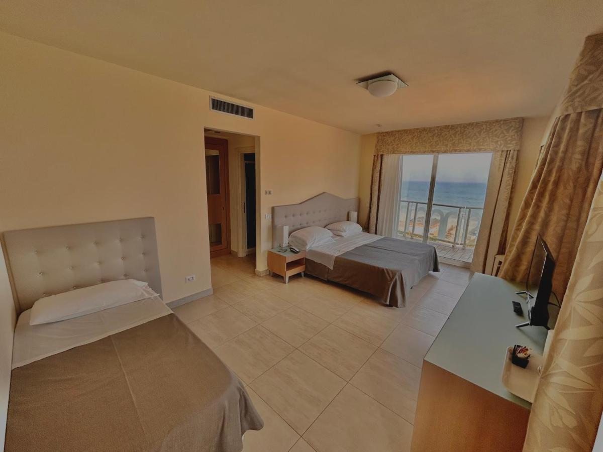 Hotel Adria Морской Милан Экстерьер фото